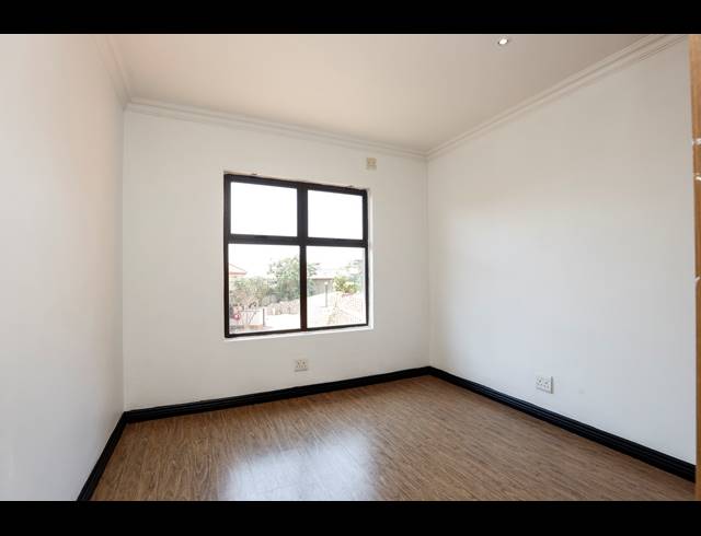 2 BEDROOM APARTMENT FOR SALE IN IZINGA ESTATE